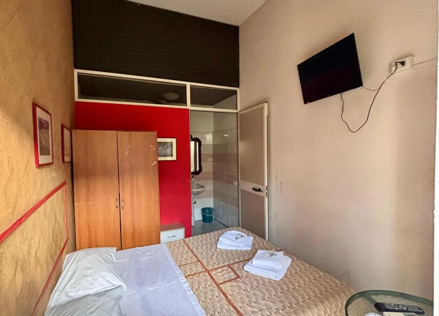 度假居 Rifugio Di Stazzo Casa Vacanze Per Gruppi Di 20 Persone 圣特克拉 意大利